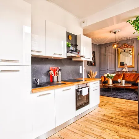 La Mome — Parking, Quartier Historique & Anime Appartement *